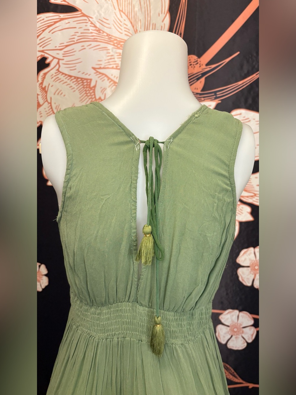 NWT Gorgeous Sage Green and Gold Resort Luxe Tiered Embellished Maxi Dress - Picture 10 of 16